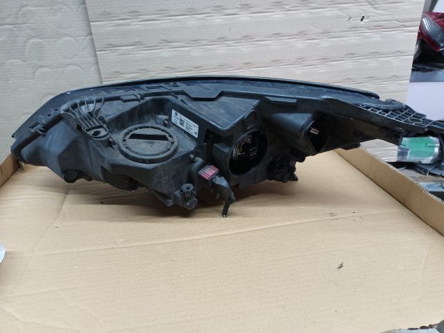 bontott OPEL ASTRA K Jobb Fényszóró