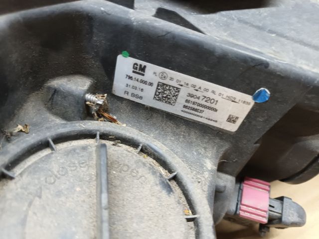 bontott OPEL ASTRA K Jobb Fényszóró