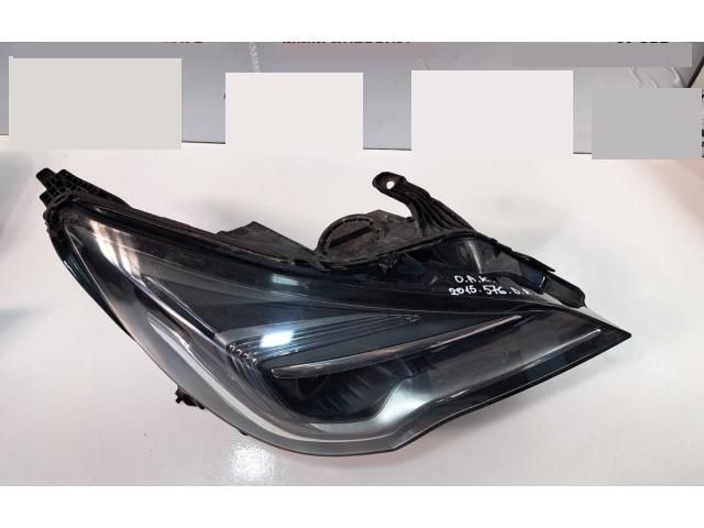 bontott OPEL ASTRA K Jobb Fényszóró