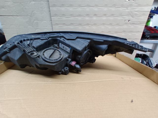 bontott OPEL ASTRA K Jobb Fényszóró