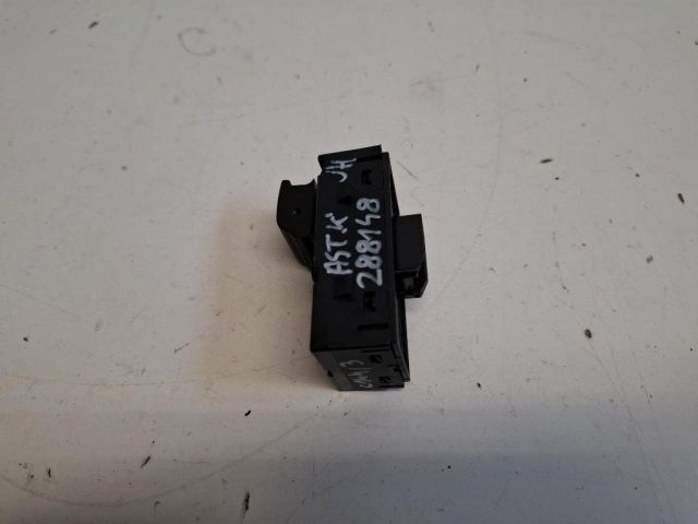 bontott OPEL ASTRA K Jobb hátsó Ablakemelő Kapcsoló