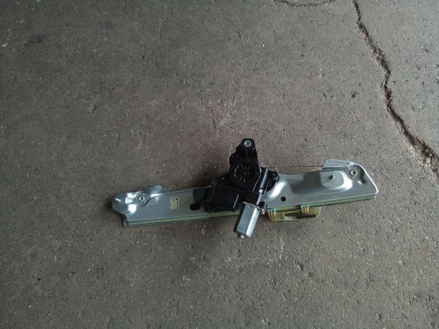 bontott OPEL ASTRA K Jobb hátsó Ablakemelő Szerkezet (Elektromos)