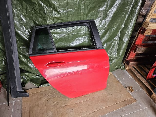 bontott OPEL ASTRA K Jobb hátsó Ajtó (Részeivel)