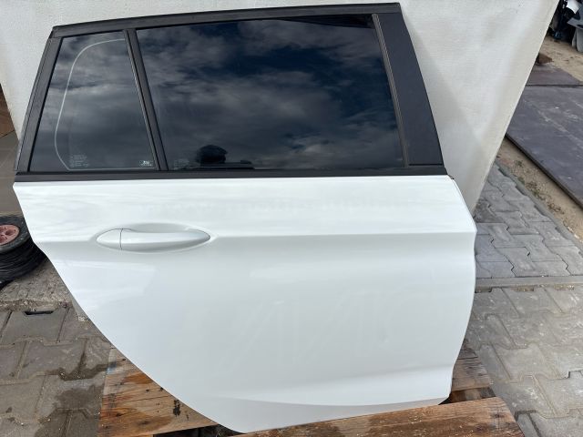 bontott OPEL ASTRA K Jobb hátsó Ajtó (Részeivel)