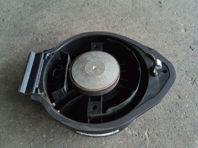 bontott OPEL ASTRA K Jobb hátsó Hangszóró