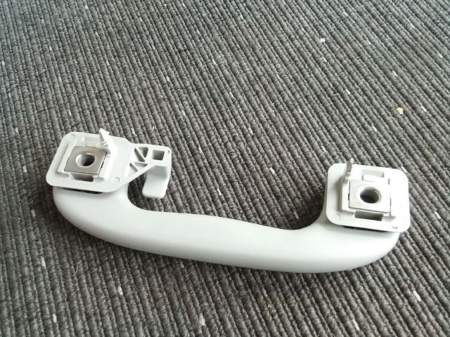 bontott OPEL ASTRA K Jobb hátsó Kapaszkodó (Felső)