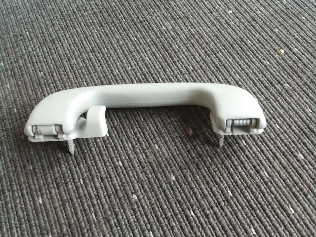 bontott OPEL ASTRA K Jobb hátsó Kapaszkodó (Felső)