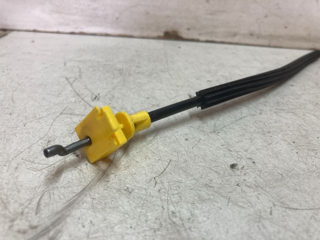 bontott OPEL ASTRA K Jobb hátsó Kilincs Bowden