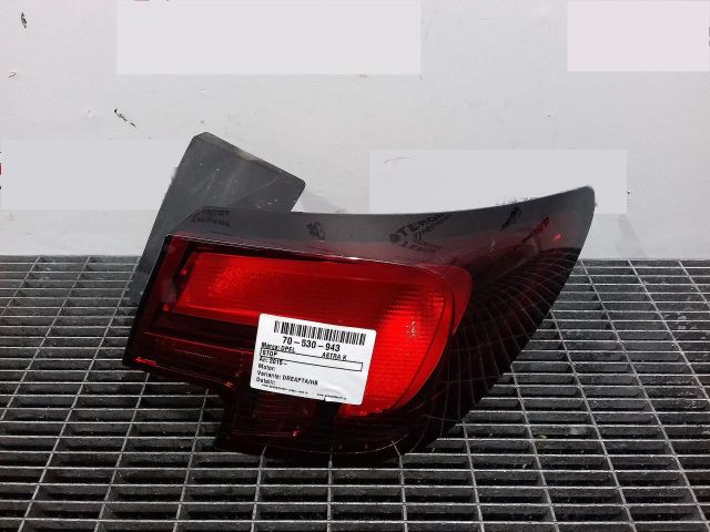 bontott OPEL ASTRA K Jobb Hátsó Lámpa