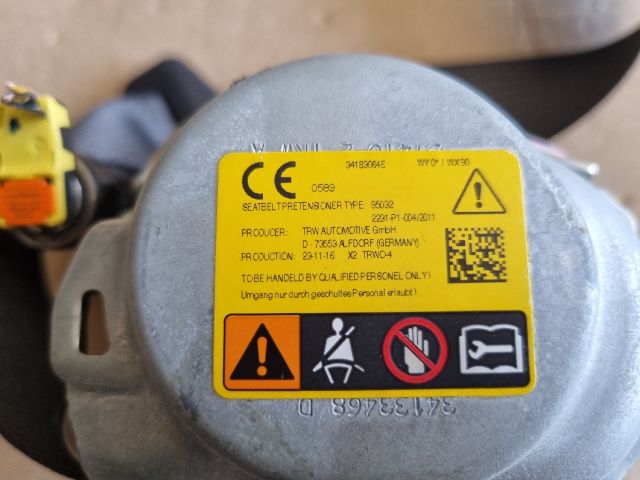 bontott OPEL ASTRA K Jobb hátsó Övfeszítő