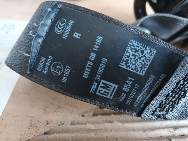 bontott OPEL ASTRA K Jobb hátsó Övfeszítő