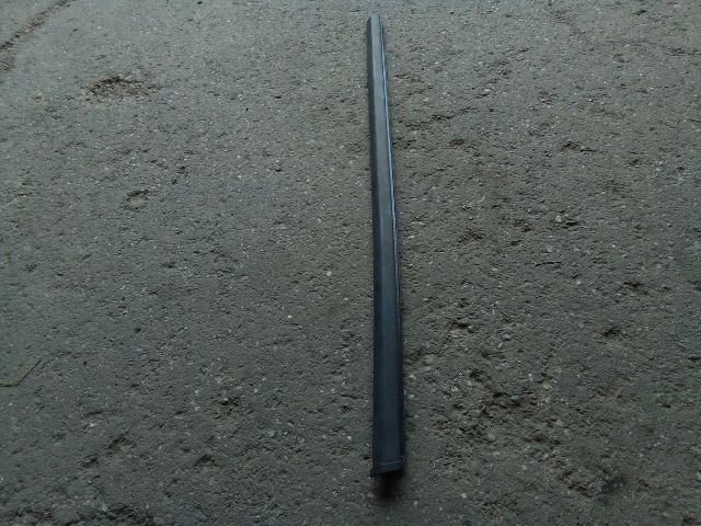 bontott OPEL ASTRA K Jobb hátsó Vízlehúzó Gumicsík