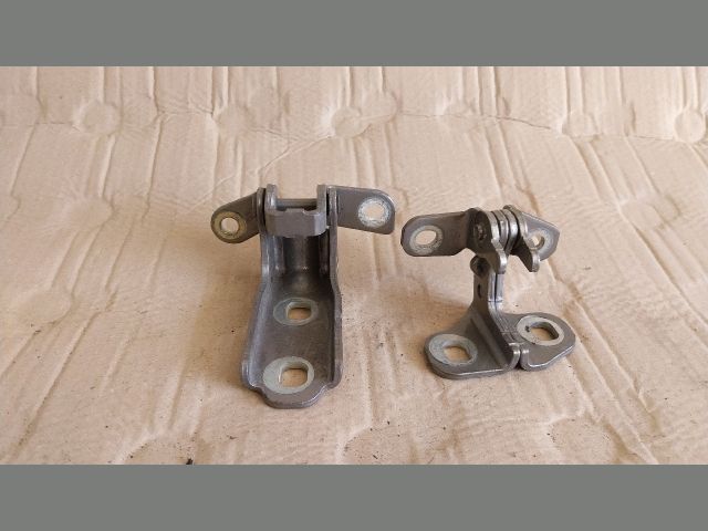 bontott OPEL ASTRA K Jobb hátsó Zsanér