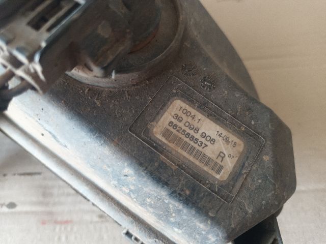 bontott OPEL ASTRA K Jobb Ködfényszóró