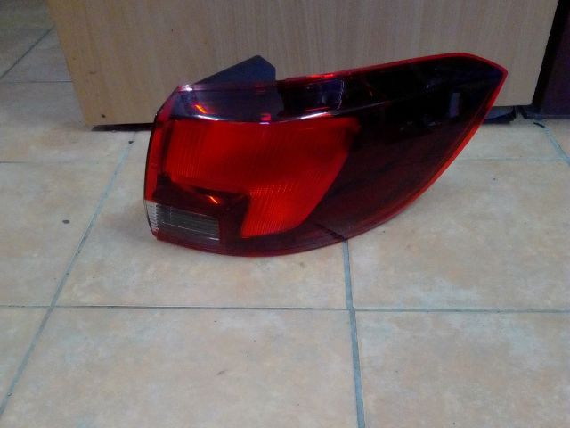 bontott OPEL ASTRA K Jobb Külső Hátsó Lámpa