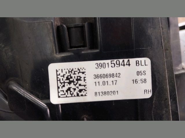 bontott OPEL ASTRA K Jobb Külső Hátsó Lámpa