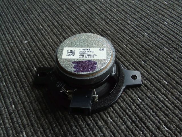 bontott OPEL ASTRA K Jobb Műszerfal Hangszóró