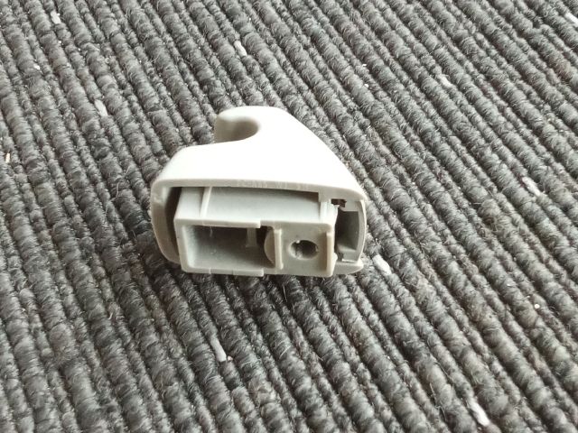 bontott OPEL ASTRA K Jobb Napellenző Tartó