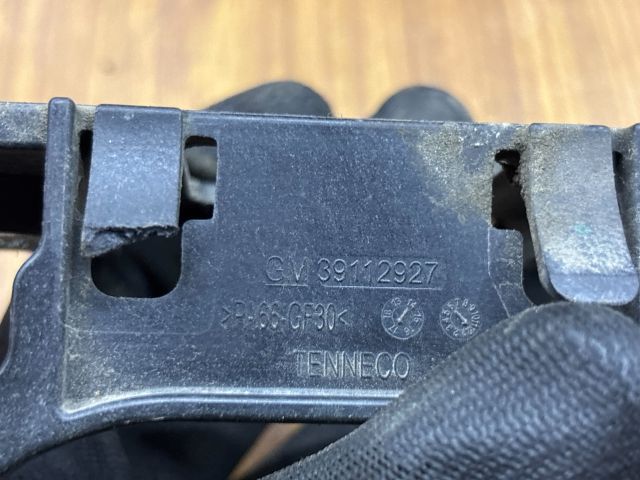 bontott OPEL ASTRA K Kipufogó Tartó