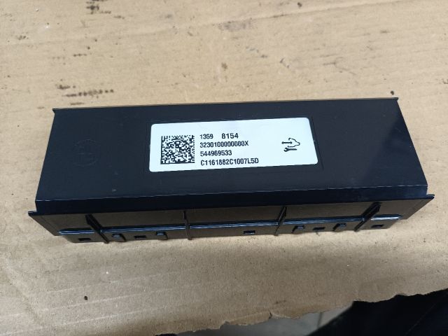 bontott OPEL ASTRA K Klíma Kapcsoló