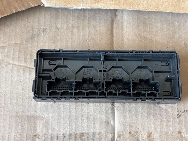 bontott OPEL ASTRA K Komfort Elektronika