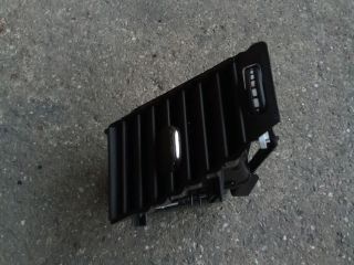 bontott OPEL ASTRA K Középső Bal Szellőző