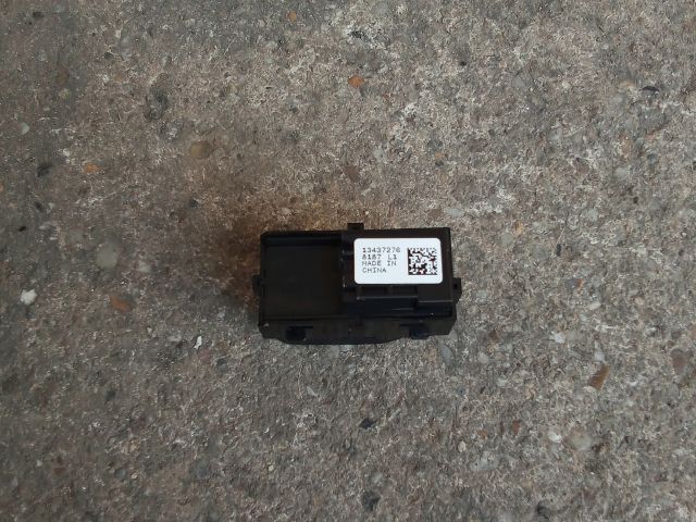 bontott OPEL ASTRA K Központizár Kapcsoló