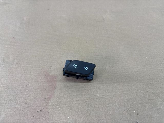 bontott OPEL ASTRA K Központizár Kapcsoló