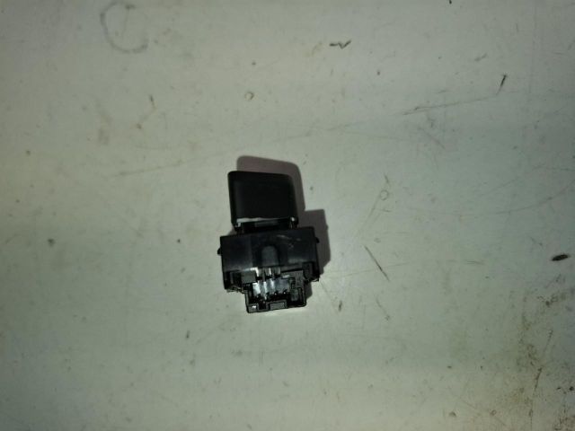 bontott OPEL ASTRA K Központizár Kapcsoló