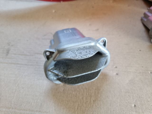 bontott OPEL ASTRA K LED Trafó