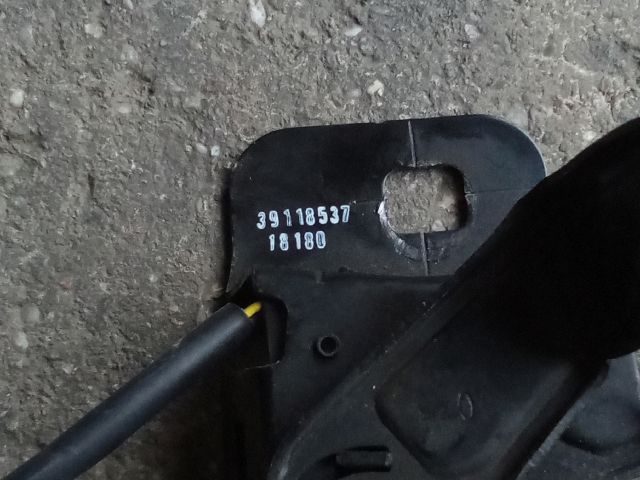 bontott OPEL ASTRA K Motorháztető Zárszerkezet