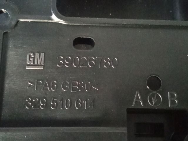 bontott OPEL ASTRA K Multifunkciós Kijelző Keret