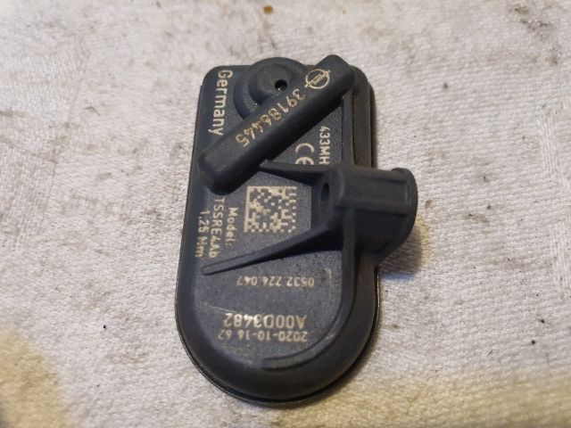 bontott OPEL ASTRA K Okos Kerékszelep