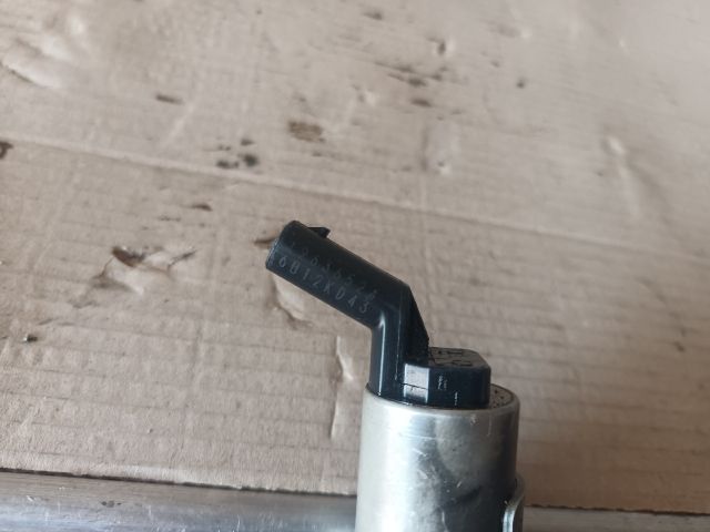 bontott OPEL ASTRA K Olajnyomás Szelep Okoskerékhez