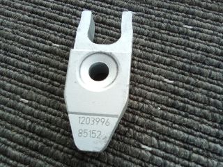 bontott OPEL ASTRA K Porlasztó Lefogató