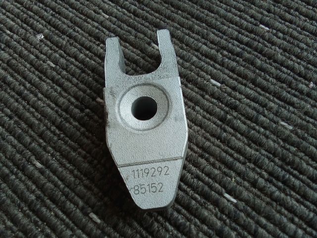 bontott OPEL ASTRA K Porlasztó Lefogató