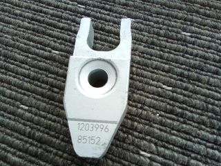 bontott OPEL ASTRA K Porlasztó Lefogató