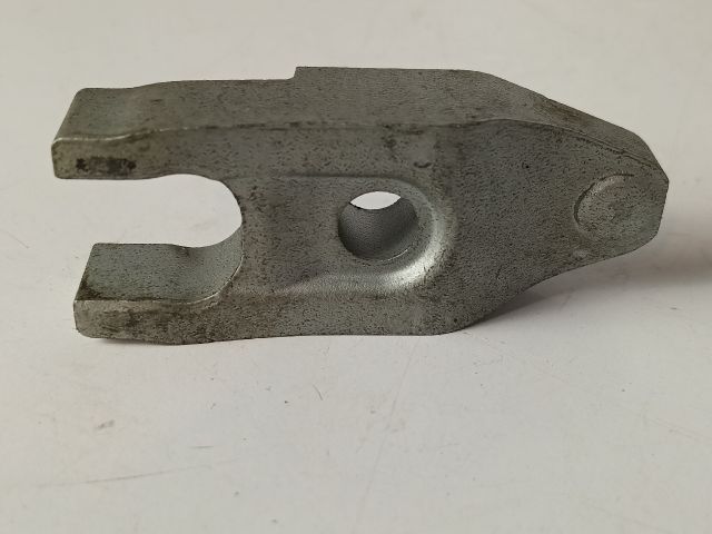 bontott OPEL ASTRA K Porlasztó Lefogató