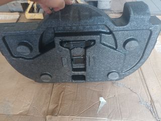 bontott OPEL ASTRA K Pótkerék Szerszámtartó