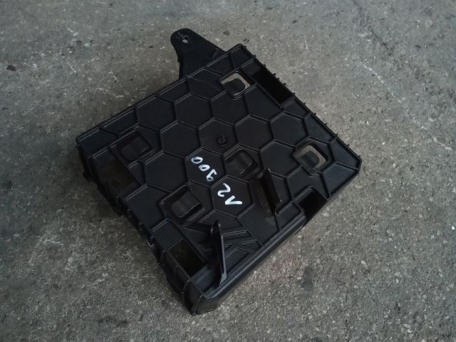 bontott OPEL ASTRA K Rádió / CD Keret