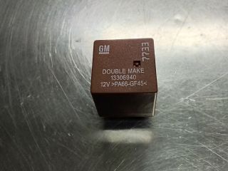 bontott OPEL ASTRA K Relé