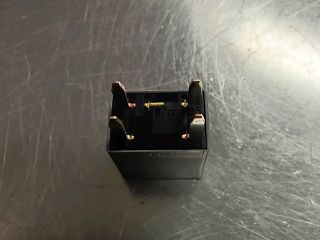 bontott OPEL ASTRA K Relé