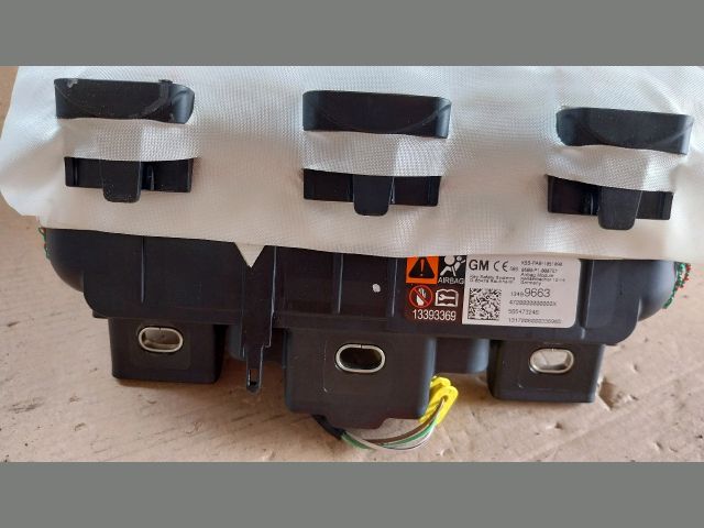 bontott OPEL ASTRA K Utasoldali Légzsák