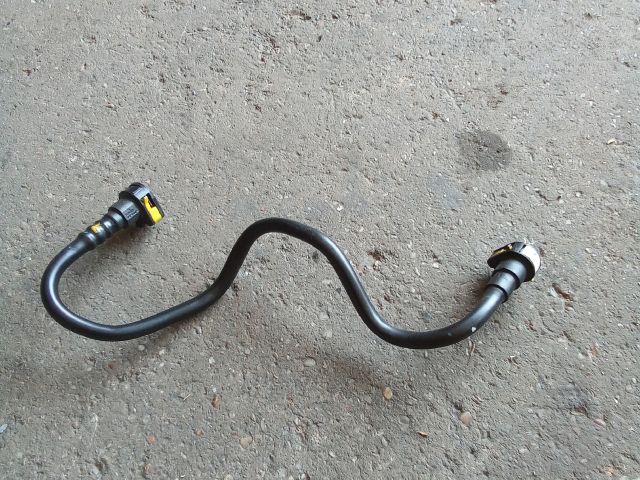 bontott OPEL ASTRA K Üzemanyagcső