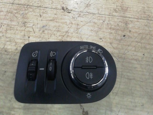 bontott OPEL ASTRA K Világítás Kapcsoló