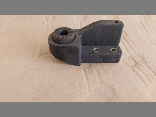 bontott OPEL ASTRA K Vízhűtő Radiátor Tartó