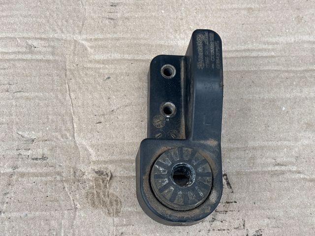 bontott OPEL ASTRA K Vízhűtő Radiátor Tartó