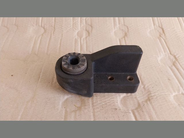 bontott OPEL ASTRA K Vízhűtő Radiátor Tartó