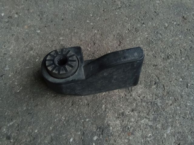 bontott OPEL ASTRA K Vízhűtő Radiátor Tartó