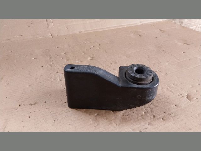 bontott OPEL ASTRA K Vízhűtő Radiátor Tartó